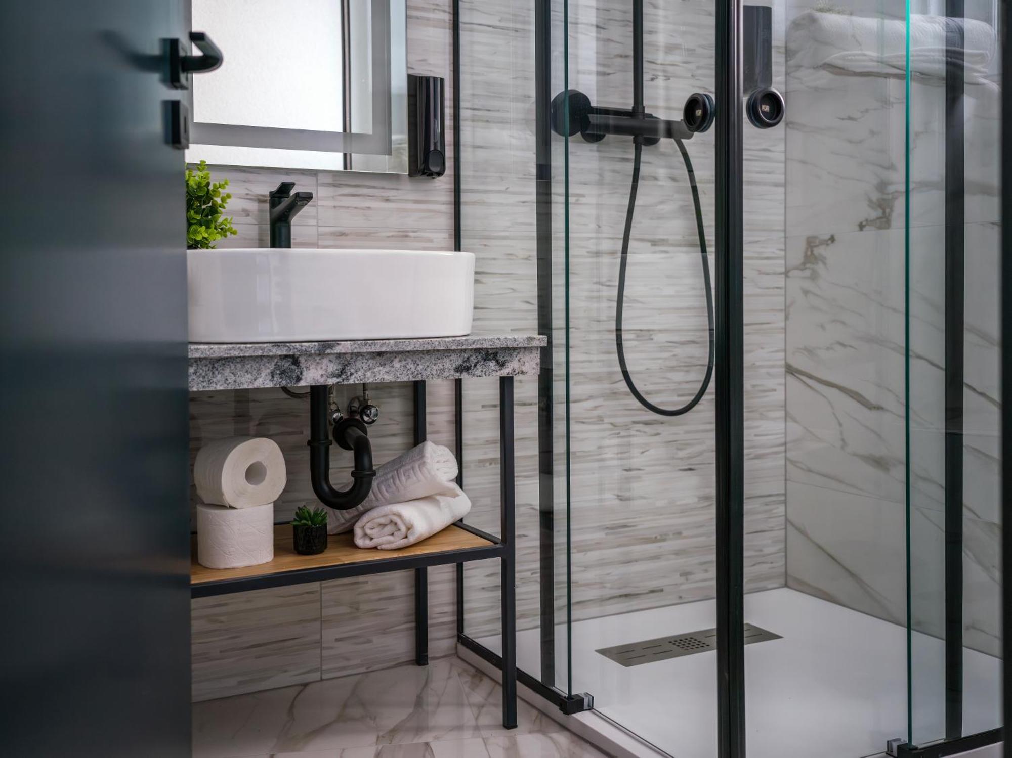 Gbu Home Timişoara Exteriör bild